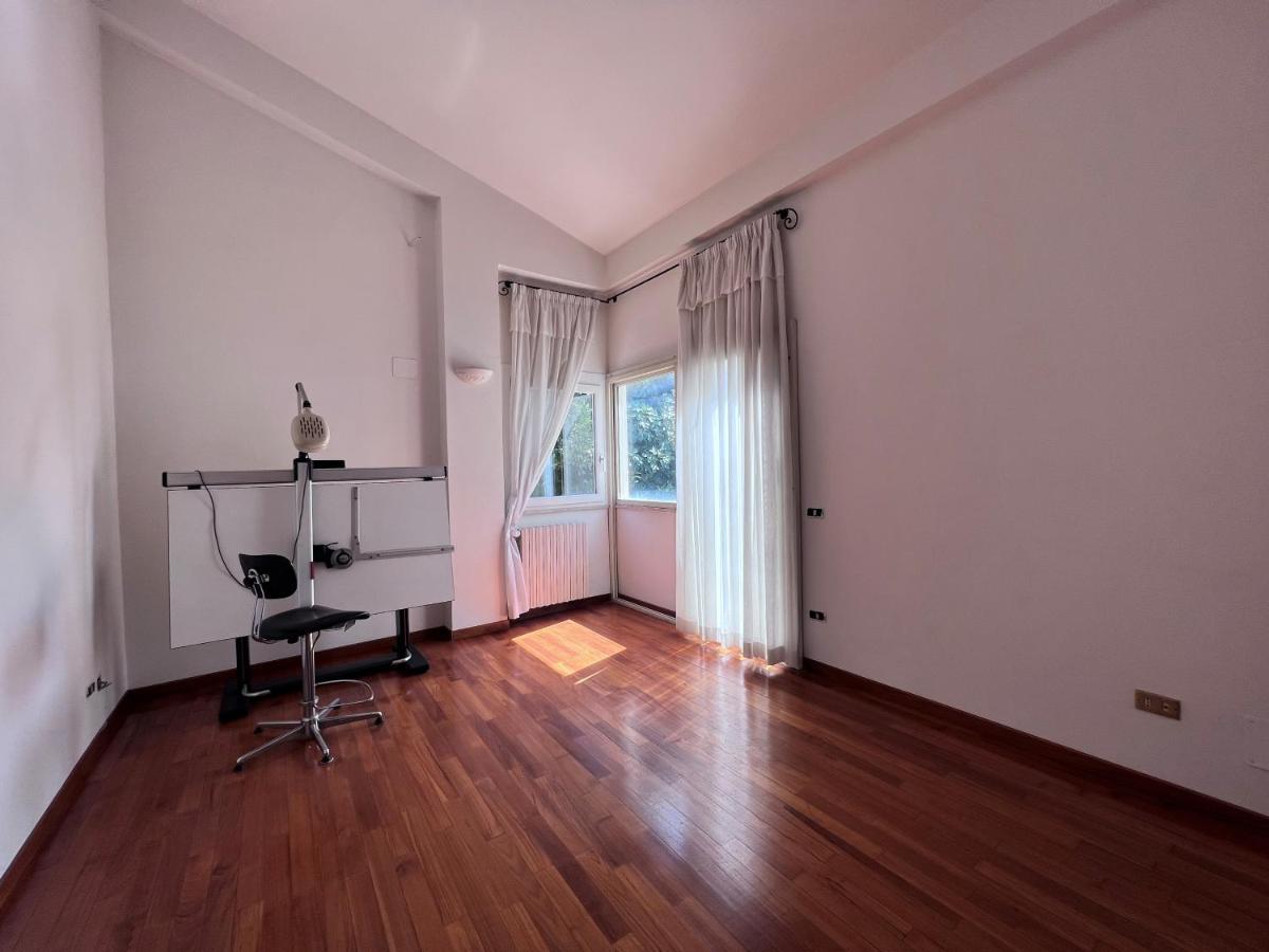 Villa Luxury Roma Marco Simone Εξωτερικό φωτογραφία